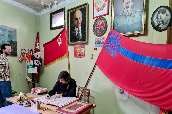 Soviet Tbilisi Tour - Off the beaten path - How the 5-hour format keeps you seeing, not waiting