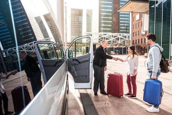 Tbilisi Airport Shuttle And Transfer Service - Timing, Flight Delays, and the 60-Minute Wait Rule
