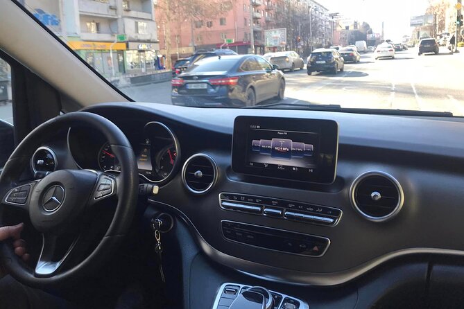 Tbilisi Airport to Gudauri, Bakuriani, Batumi, Tbilisi - Mercedes V-class comfort: space you’ll feel right away