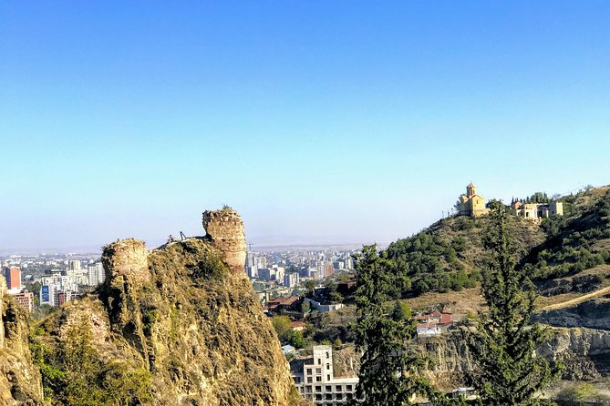 Tbilisi Explorer: Essential Walking Tour for First-Timers - Why This Tbilisi Walk Works So Well for First-Timers