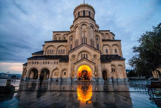 Tbilisi & Mtskheta Tour - Stop 1: Holy Trinity Cathedral for a Big, Immediate Wow