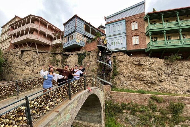 Tbilisi old town & soviet heritage - Private driver-guided Tour - Metekhi Church, then Holy Trinity Cathedral: the Tbilisi “wow” sequence
