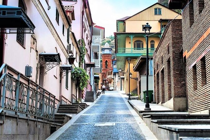 Tbilisi with all its glory and originality. (group walking tour) - Why this Tbilisi tour fits so well in 4 hours