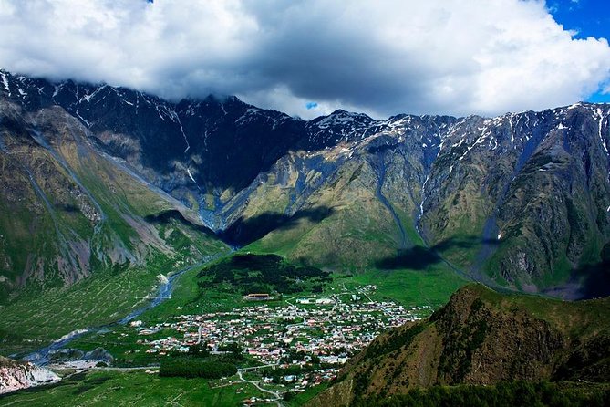 Tour in Kazbegi - Key highlights at a glance