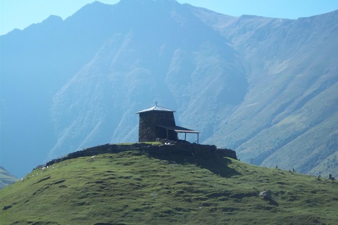 Trekking Tour from Tusheti to Khevsureti via Atsunta Pass - Wilderness Days Above the Gorge: What It Means to Hike Without Huts