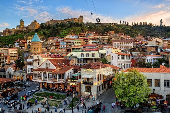 Two Capitals in One Day: Tbilisi and Mtskheta Combo Tour - Pickup and timing: what 8 hours usually means in real life